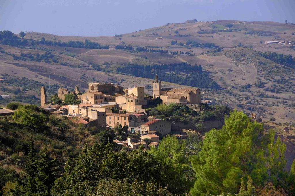Casale Drinzi Villa Collesano Luaran gambar